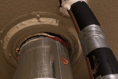 Open seams in the garage ceiling, which should function as a fire separation barrier for the rest of the house